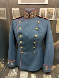 В музей русской армии приобретен новый уникальный экспонат — мундир поручика пехотного полка (первого полка в дивизии) образца 1907 г.