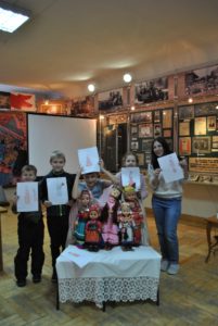В Пензенском краеведческом музее прошло детское занятие «Народов дружная семья»