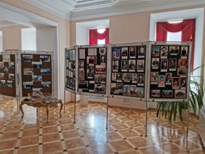В Законодательном собрании Пензенский области работала выставка «Во славу земли Пензенской», посвящённая 82-летию образования нашей области