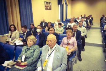 Весь день 21 мая в Орловской области проходит Первый семинар РВИО «Лучшие практики деятельности патриотической и военно-исторической направленности».
