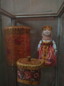 В музее народного творчества начала работать выставка сувенирной продукции пензенских мастеров