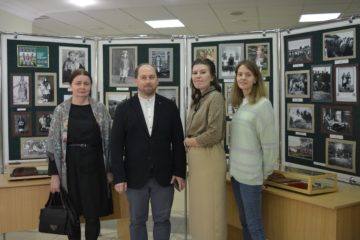 23 апреля в Пензенской областной библиотеке им. М.Ю. Лермонтова состоялся Конкурс «Финно-угорская красавица», организованный Региональной Мордовской национально-культурной автономии Пензенской области